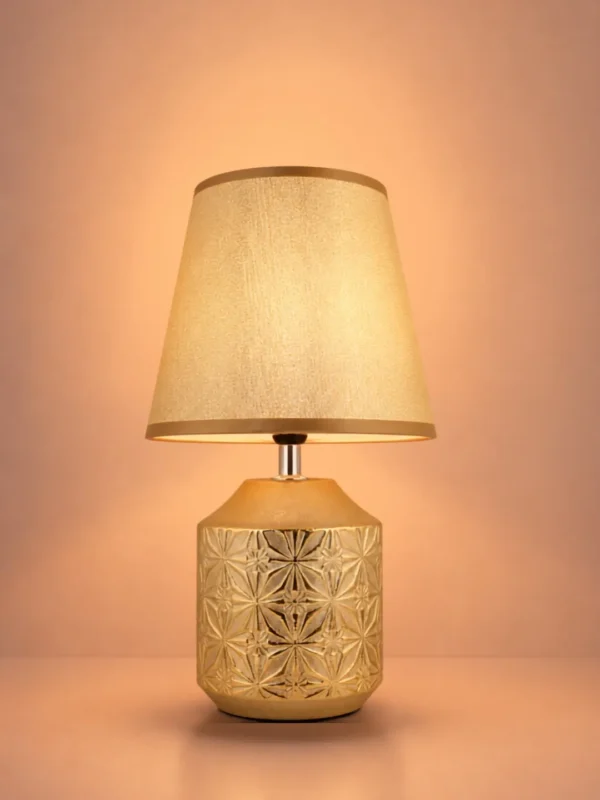 TABLE LAMP WITH FABRIC SHADE GOLD (KW20010-GOLD)